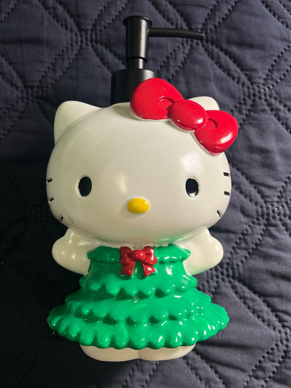 Hello Kitty Holiday Soap Dispenser Lotion Pump Green Christmas Tree Dress Sanrio